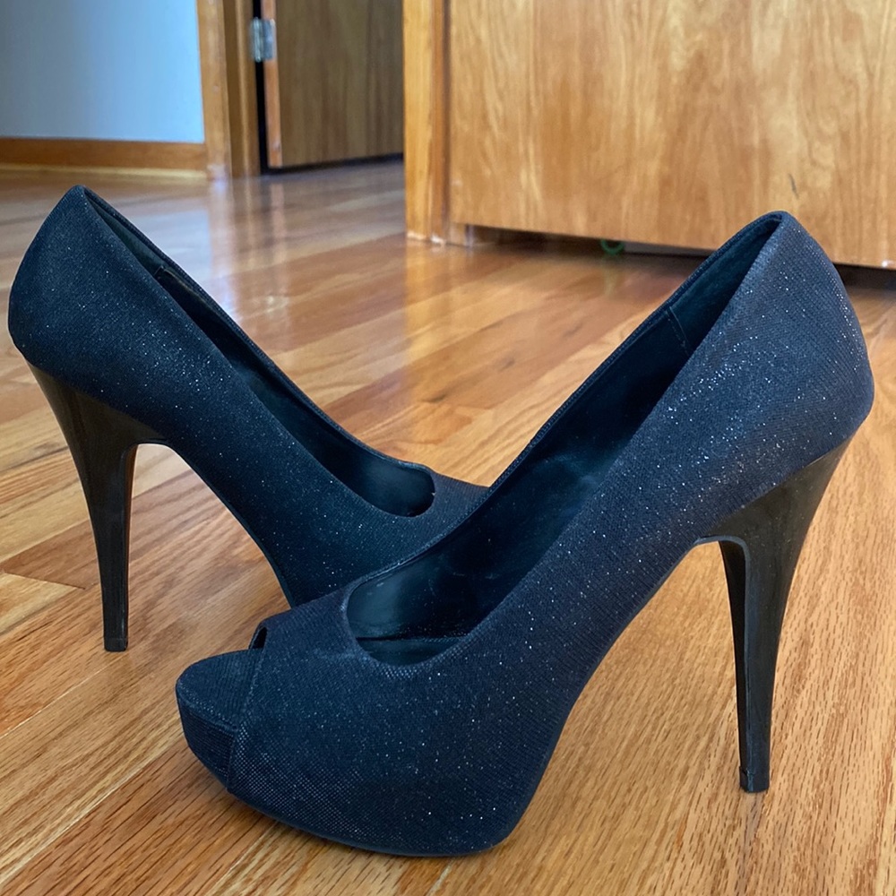 ▫️Black Heels